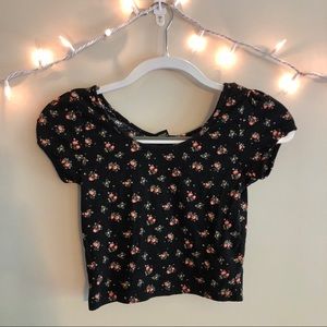 Forever 21 | Floral Tight Crop Top
